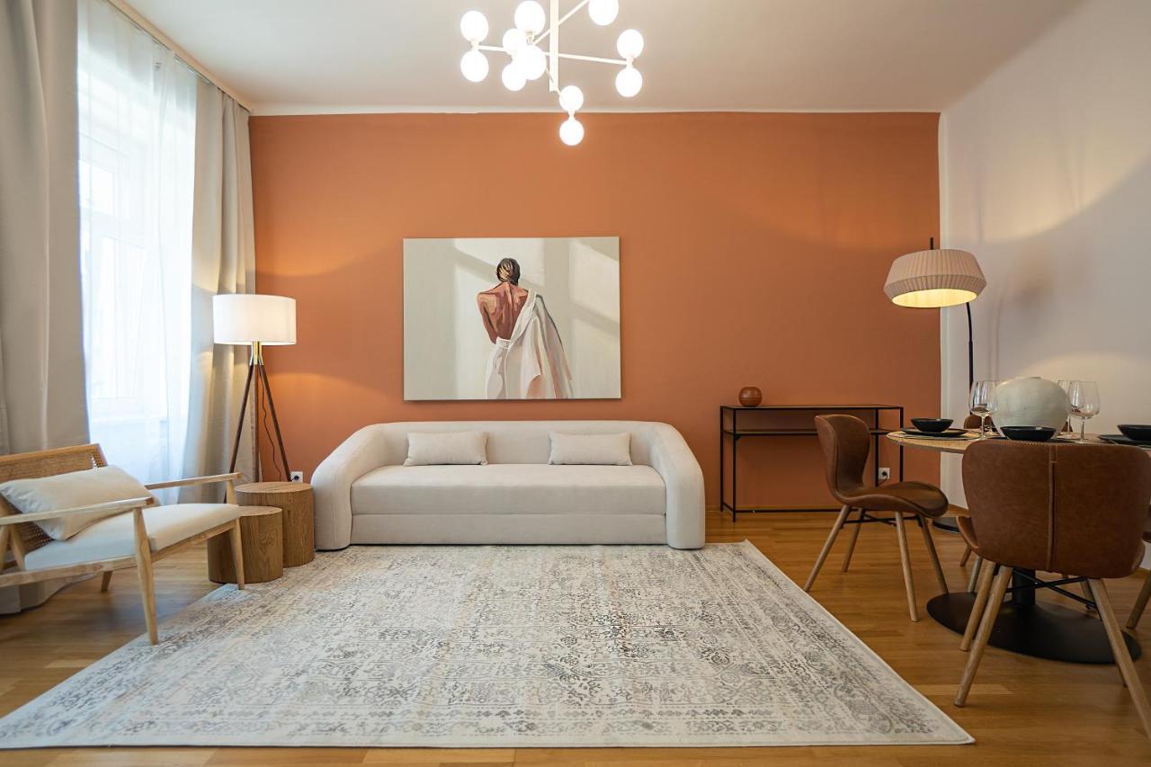 Bright 3-Room Apartment With A King-Size Bed Відень Екстер'єр фото