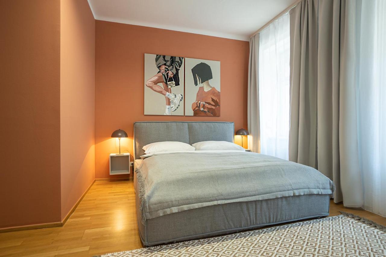Bright 3-Room Apartment With A King-Size Bed Відень Екстер'єр фото
