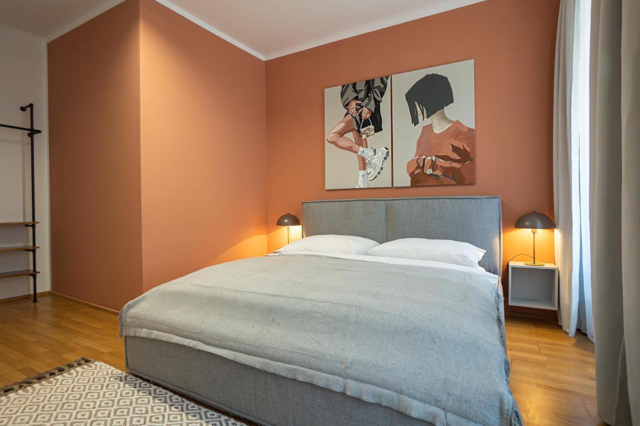 Bright 3-Room Apartment With A King-Size Bed Відень Екстер'єр фото